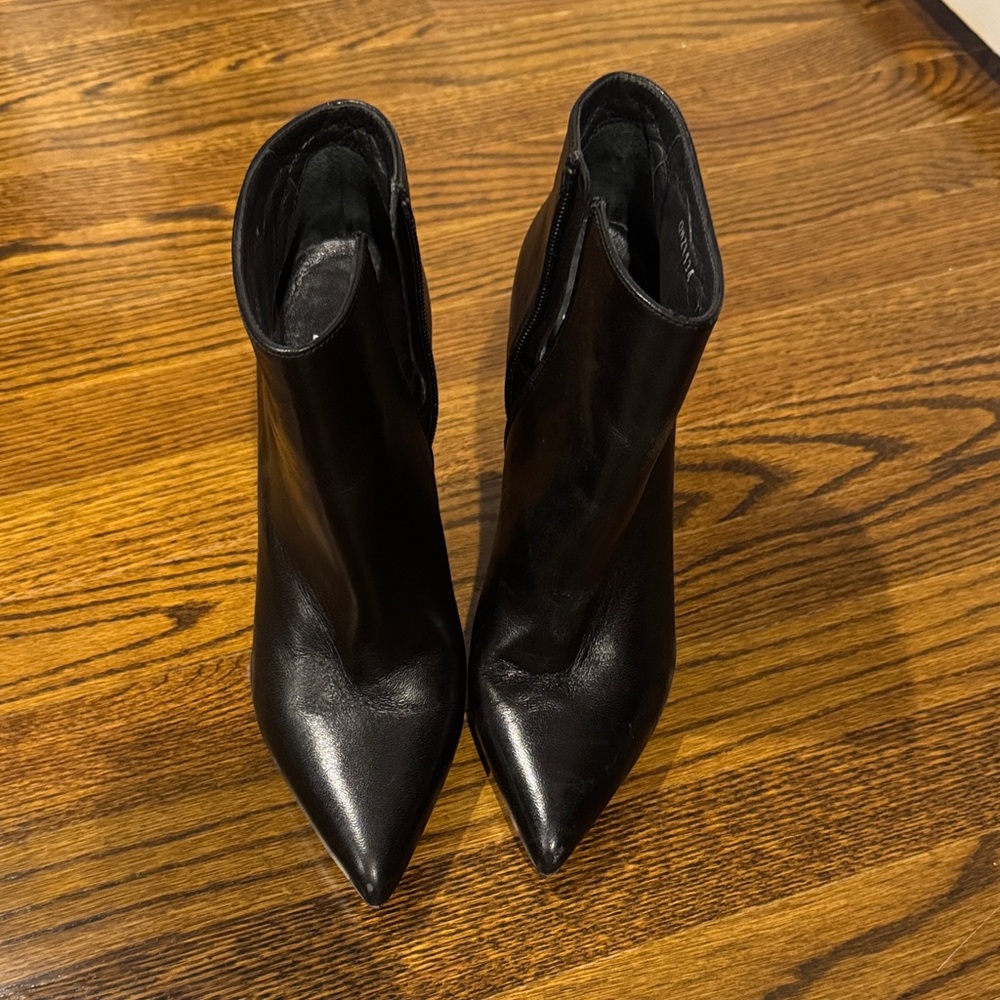 Stuart weitzman Classic Black Pointed Toe Women's Ankle Boots